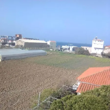 Voula'S Houses Karlovassi Exterior photo