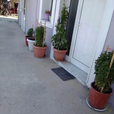 Voula'S Houses Karlovassi Exterior photo